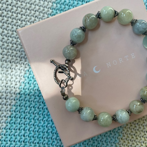 Bracelet with Heart Clasp - Picture 3 of 4